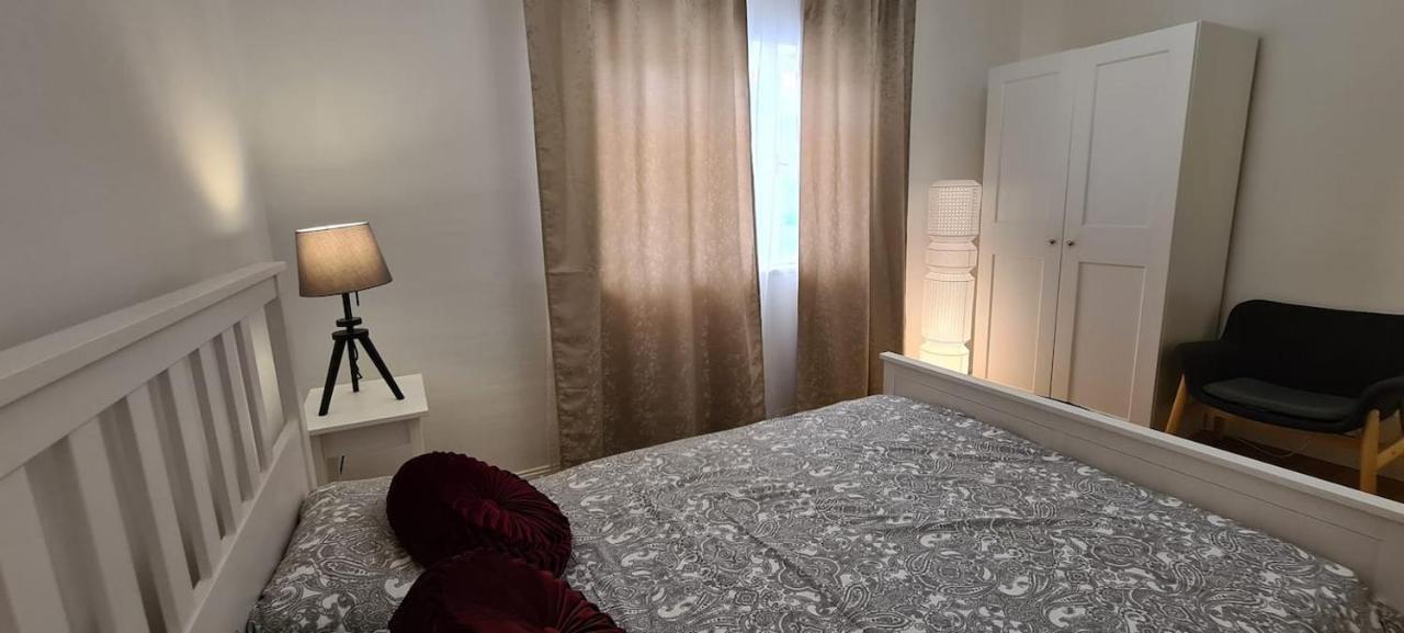 La Pergola Hotel Fažana Екстериор снимка